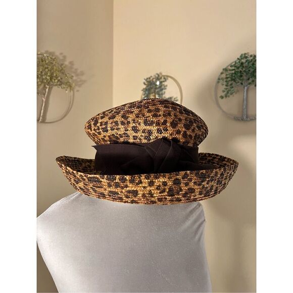Eric Javits Tan and Brown Leopard Animal Print Straw Hat With Ribbon Bow - Picture 1 of 9